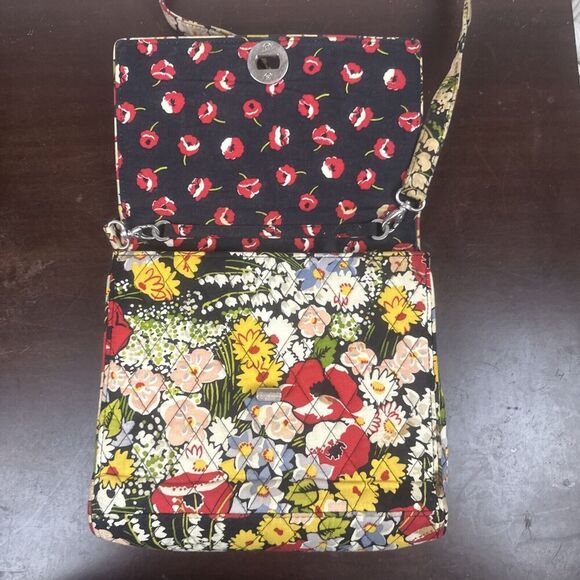 Vera Bradley Poppy Fields Crossbody Artsy Handbag Floral Whimsgoth Quilted - Picture 8 of 16